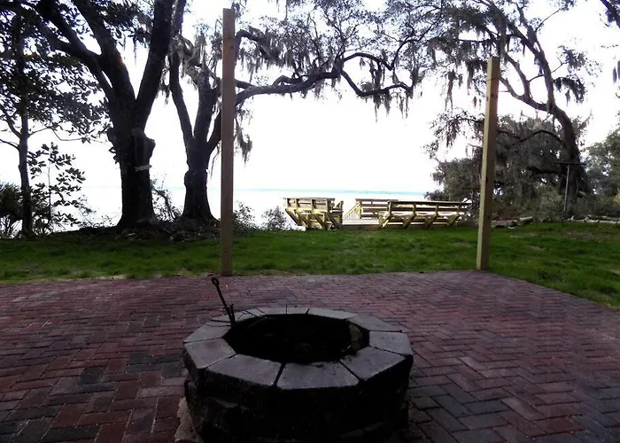 Holiday home Uncle Tubby's Place On The Bay